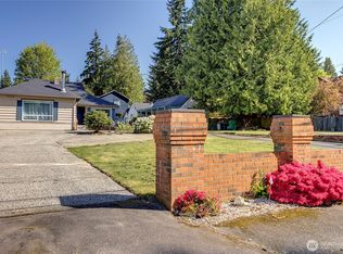 1520 N 128th St, Seattle, WA