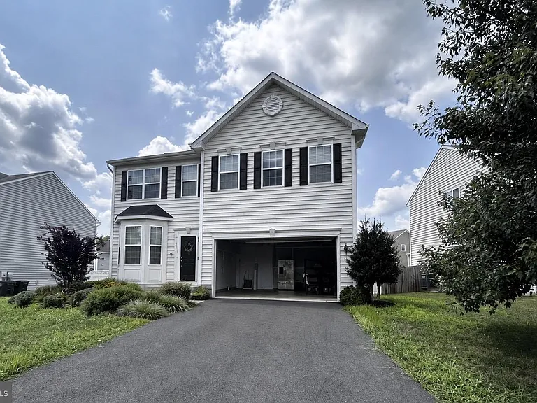597 Homeplace Dr — Photo 1