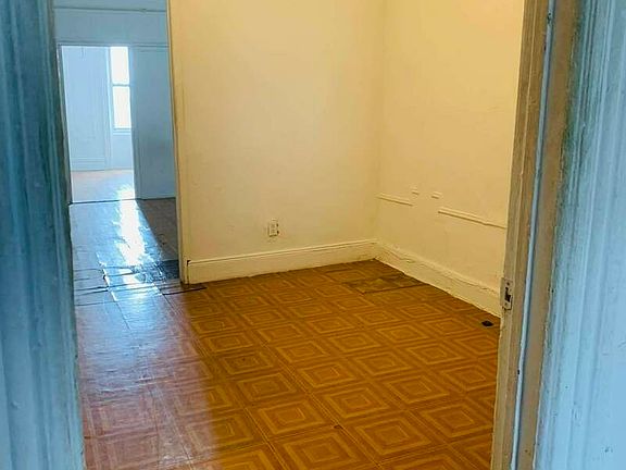 4th image of 886 Flushing Ave APT 4