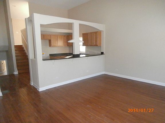 2nd image of 10513 Altgeld St