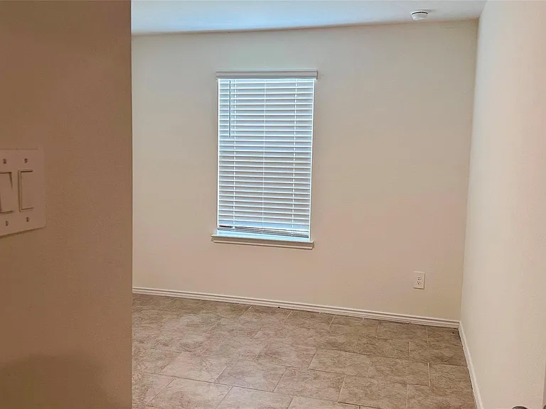 1103 Cattle Chute Ct — Photo 22