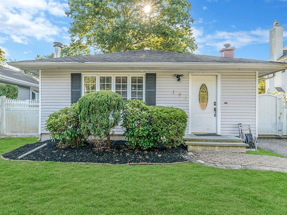 1st image of 141 Revilo Avenue