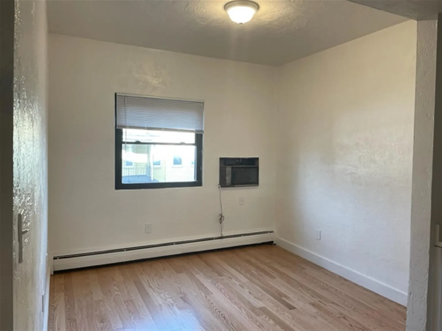 111 Walnut St — Photo 4