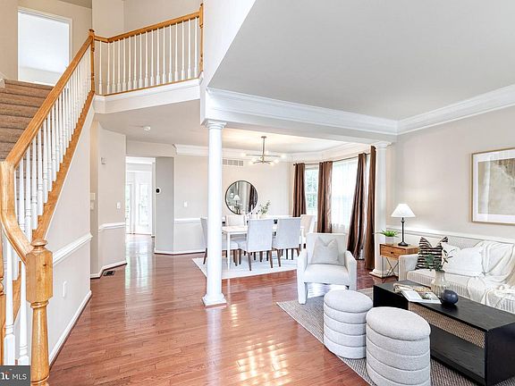 3rd image of 5916 Norway Ct