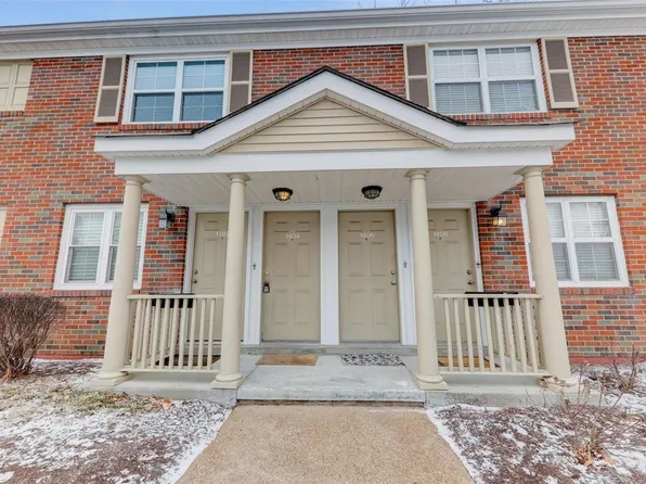1404 Thrush Pl, Saint Louis, MO 63144