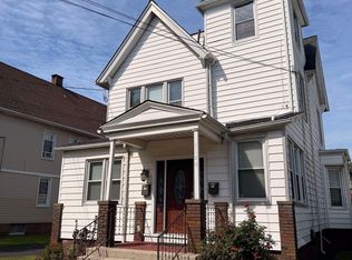 1160 Townsend Ave #1, East Haven, CT 06512