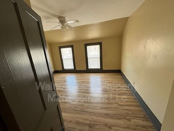 5th image of 50 Walnut St #Up