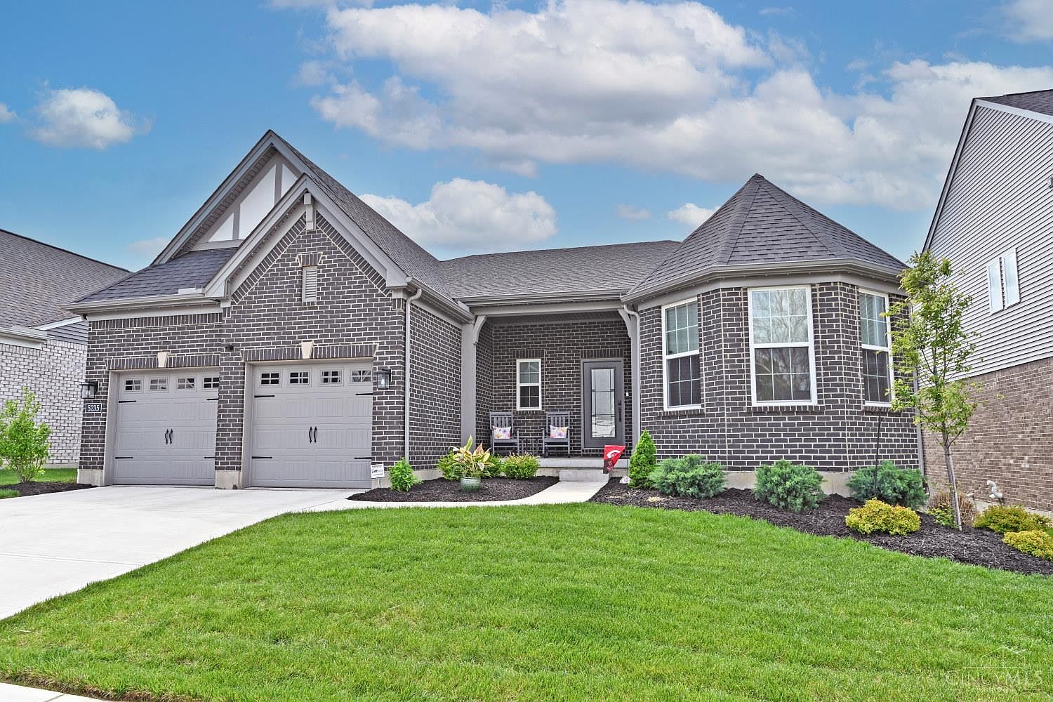 5235 Greenview Ln