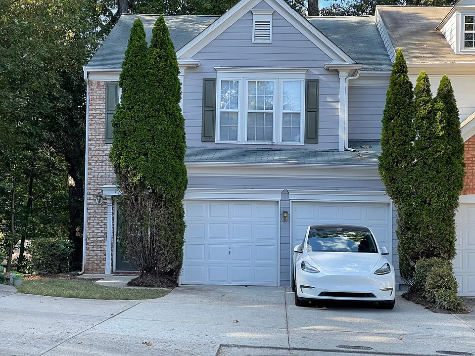 2430 Elkhorn Ter
