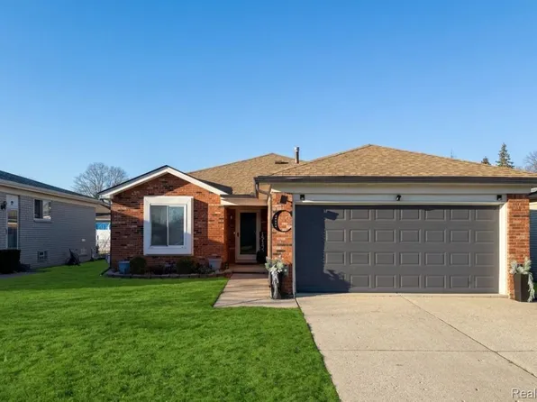 15195 La Grande Plz, Warren, MI 48088