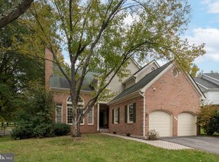 16017 Pennsbury Dr, Bowie, MD 20716