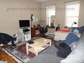 2nd image of 96 Linden St #Sd2