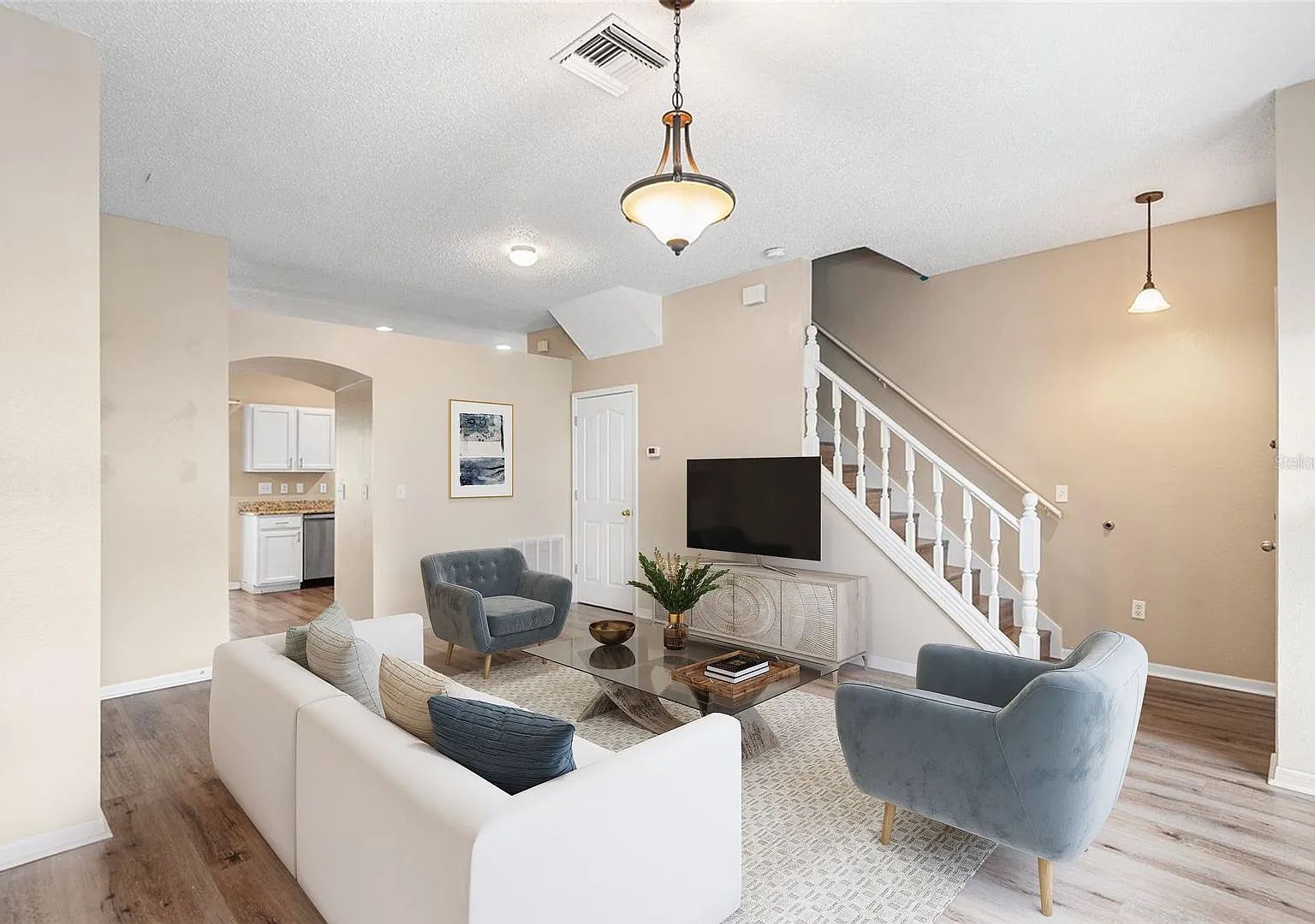 Tampa Townhome In Gated Community! — Photo 2