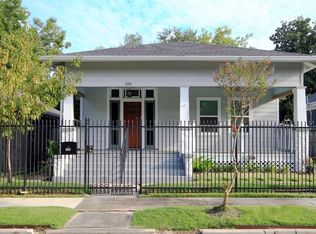 133 Parkview St, Houston, TX 77009