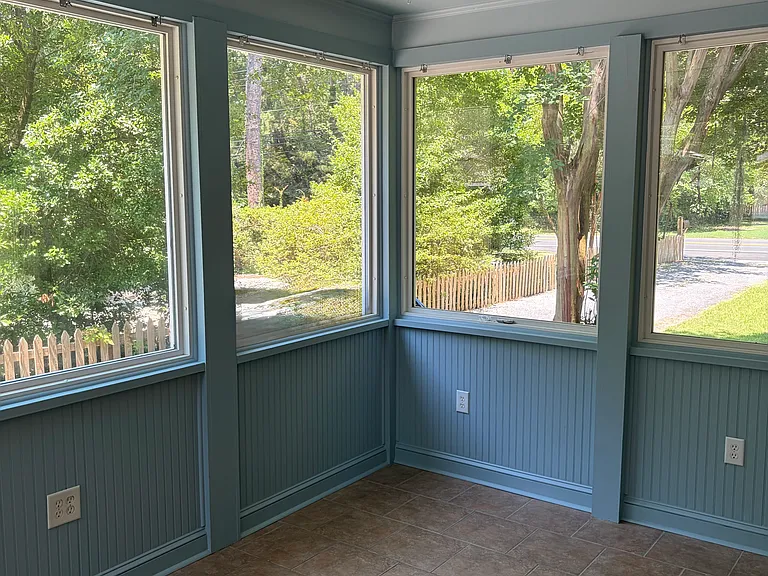 917 S Main St — Photo 10