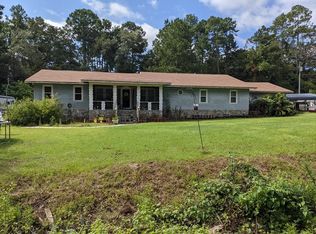 435 Winchester Dr, Nicholls, GA 31535