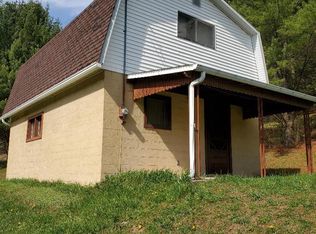 23 Card Creek Rd, Roulette, PA 16746