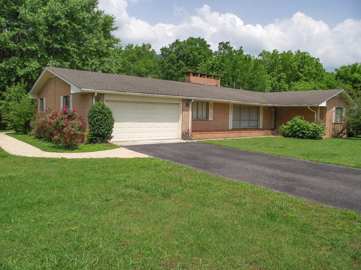 1385 Main St, Whitwell, TN 37397 MLS 1374330 Zillow
