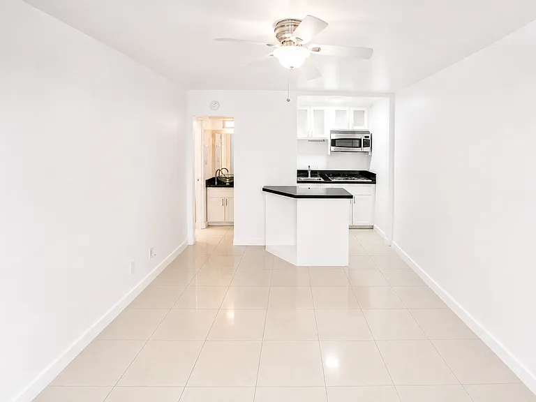 3822 Highland Ave #H — Photo 6