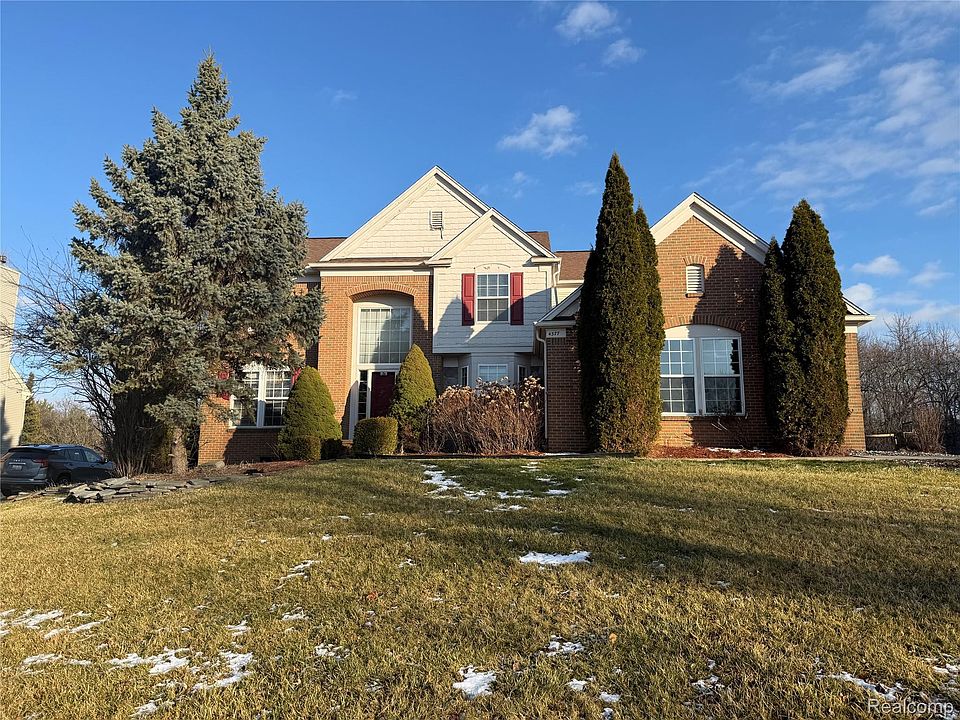1st image of 4377 Brighton Dr