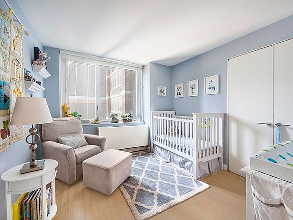 3rd image of 322 W 57th St APT 30K