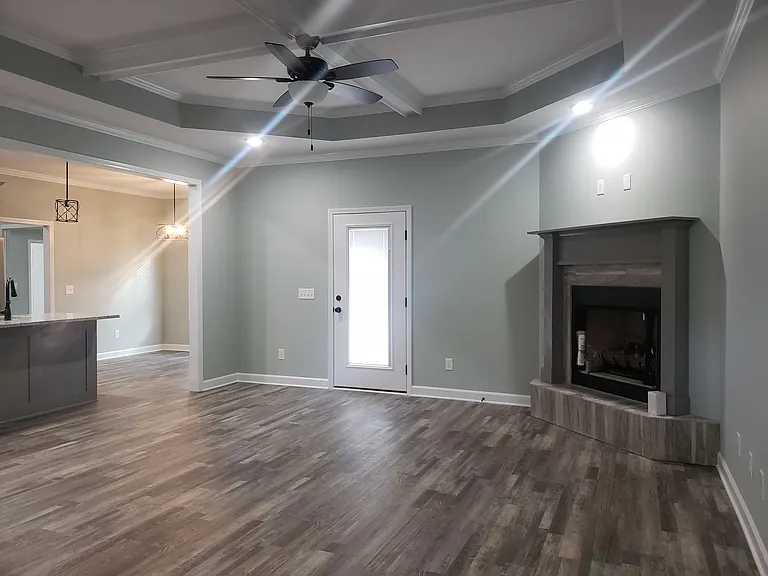 406 Thornbird Loop — Photo 3