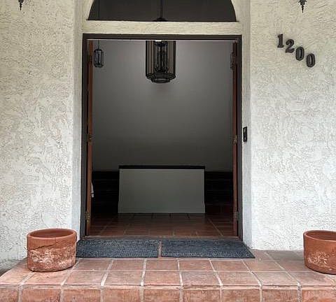 2nd image of 1200 Encino Dr
