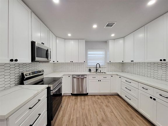 5th image of 5442 Osprey Dr