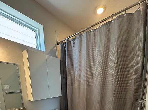 1282 N Post Oak Rd #A — Photo 14