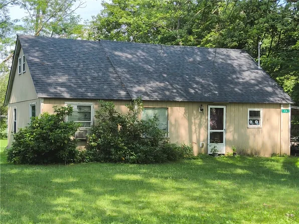 16 Noble St, Unadilla, NY 13849