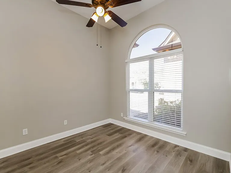 3075 Wren St — Photo 15