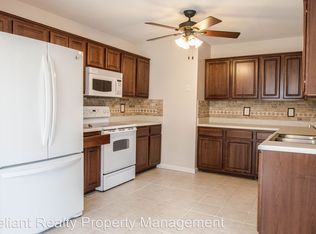 478 Kristie Michelle Ln, Clarksville, TN 37042