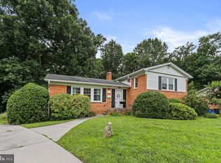 10602 Woodsdale Dr, Silver Spring, MD 20901