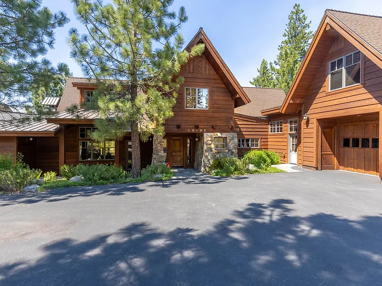 13193 Snowshoe Thompson Cir — Photo 40