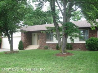 3341 W Camelot St, Springfield, MO 65807