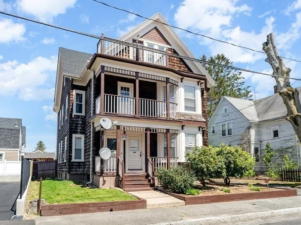 12 3rd St, Brockton, MA 02301