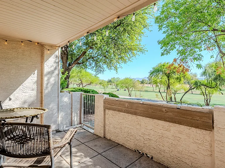 1029-7800 E Lincoln Dr — Photo 41