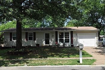 1st image of 2004 Mantilla Dr