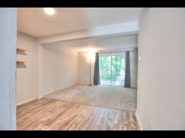 9471 Timber View Dr