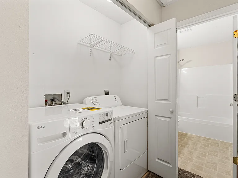 3905 Marigold Dr #1 — Photo 15