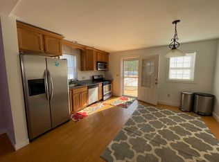 (Undisclosed Address), Vernon, VT 05354