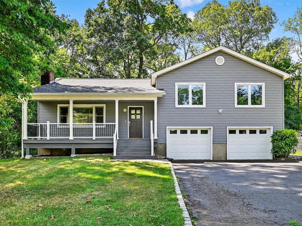 22 Hillside Dr