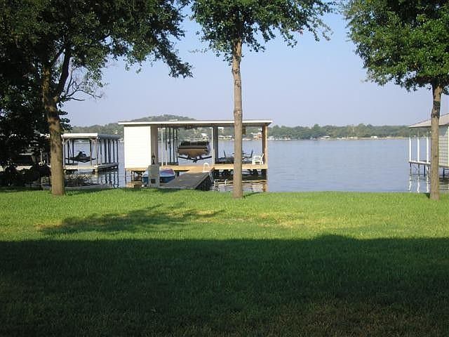 1st image of 362 E Lakeshore Dr