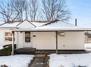305 N High St, New Lexington, OH 43764