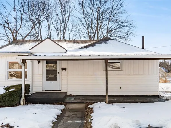 305 N High St, New Lexington, OH 43764