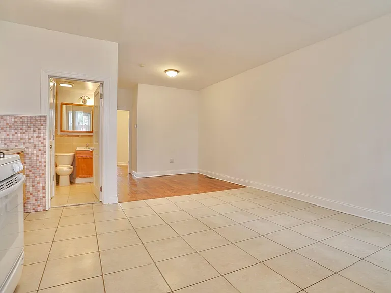 272 Grant Ave #1 — Photo 6