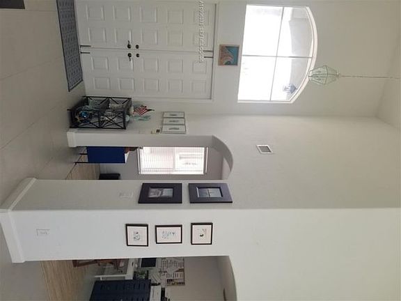 3rd image of 4719 NW 96th Pl
