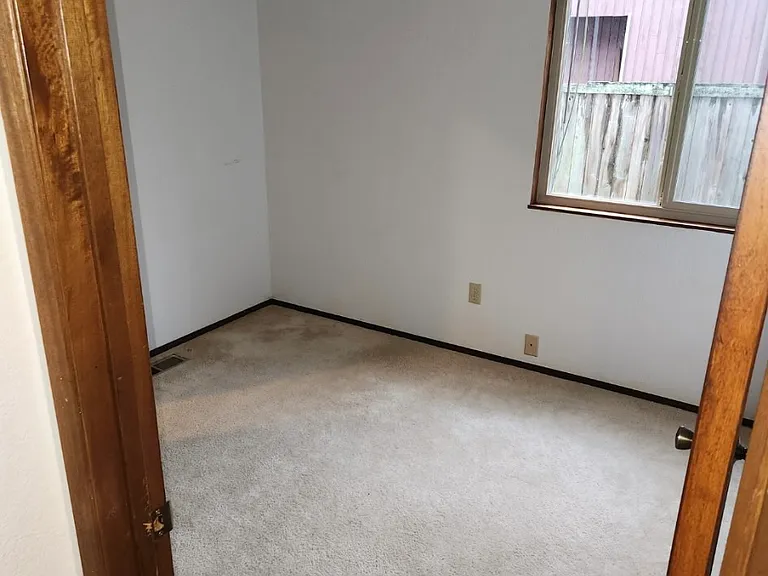 15616 34th Pl W #1 — Photo 3