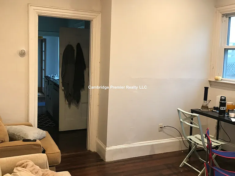 76 Curtis St #1 — Photo 14
