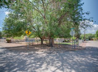 2130 Don Andres Pl SW, Albuquerque, NM 87105
